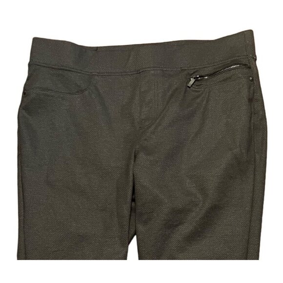 DKNY Jeans women's pull on black pants Large, high rise, pockets, some stretch - Picture 2 of 8